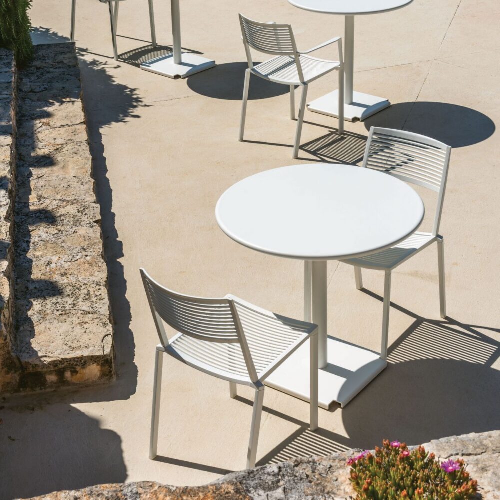 Easy Chair - Image 3
