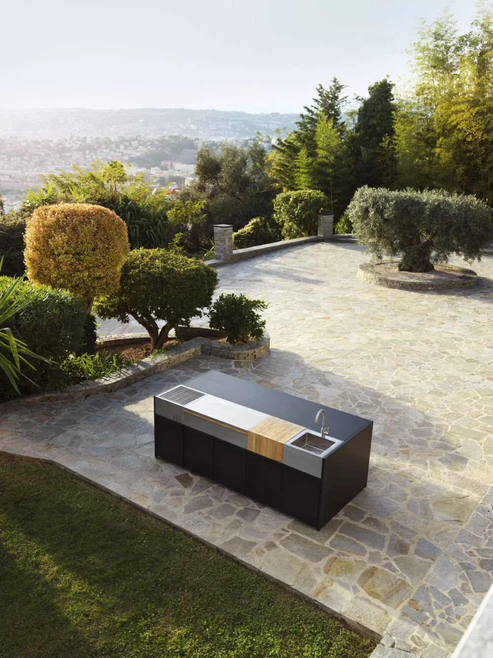 Kitchen Island - Image 6