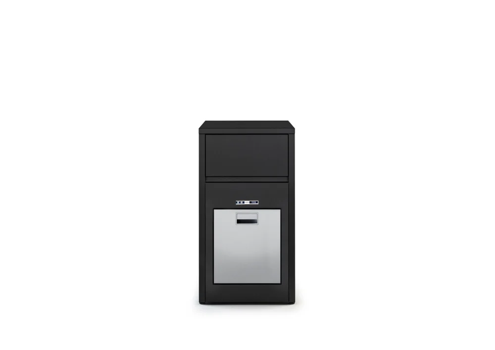 Ice Maker - Image 3