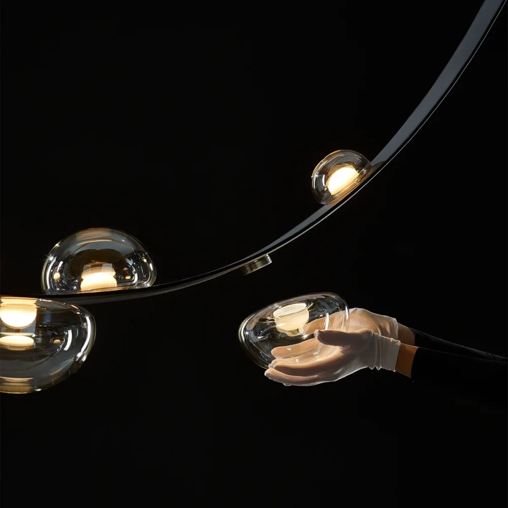 single pendant leather / iridescent metal-coating - Image 9