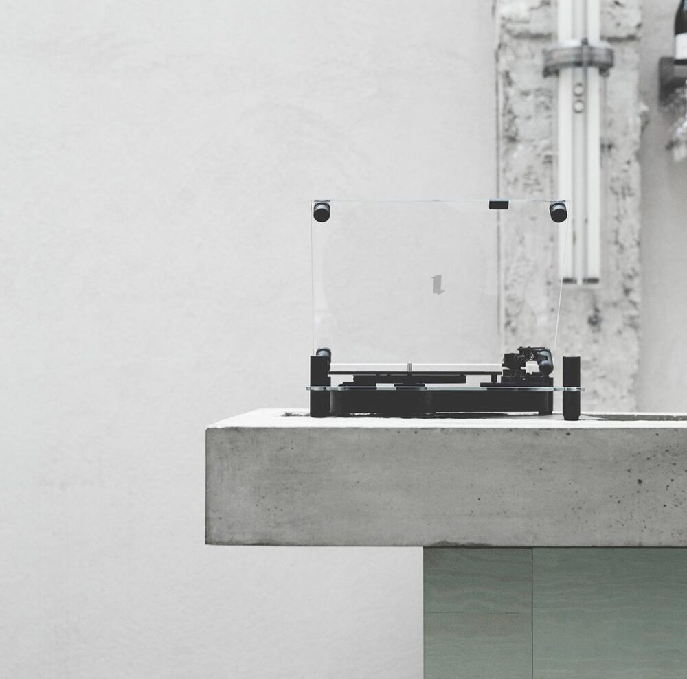 Transparent Turntable - Black - Image 9