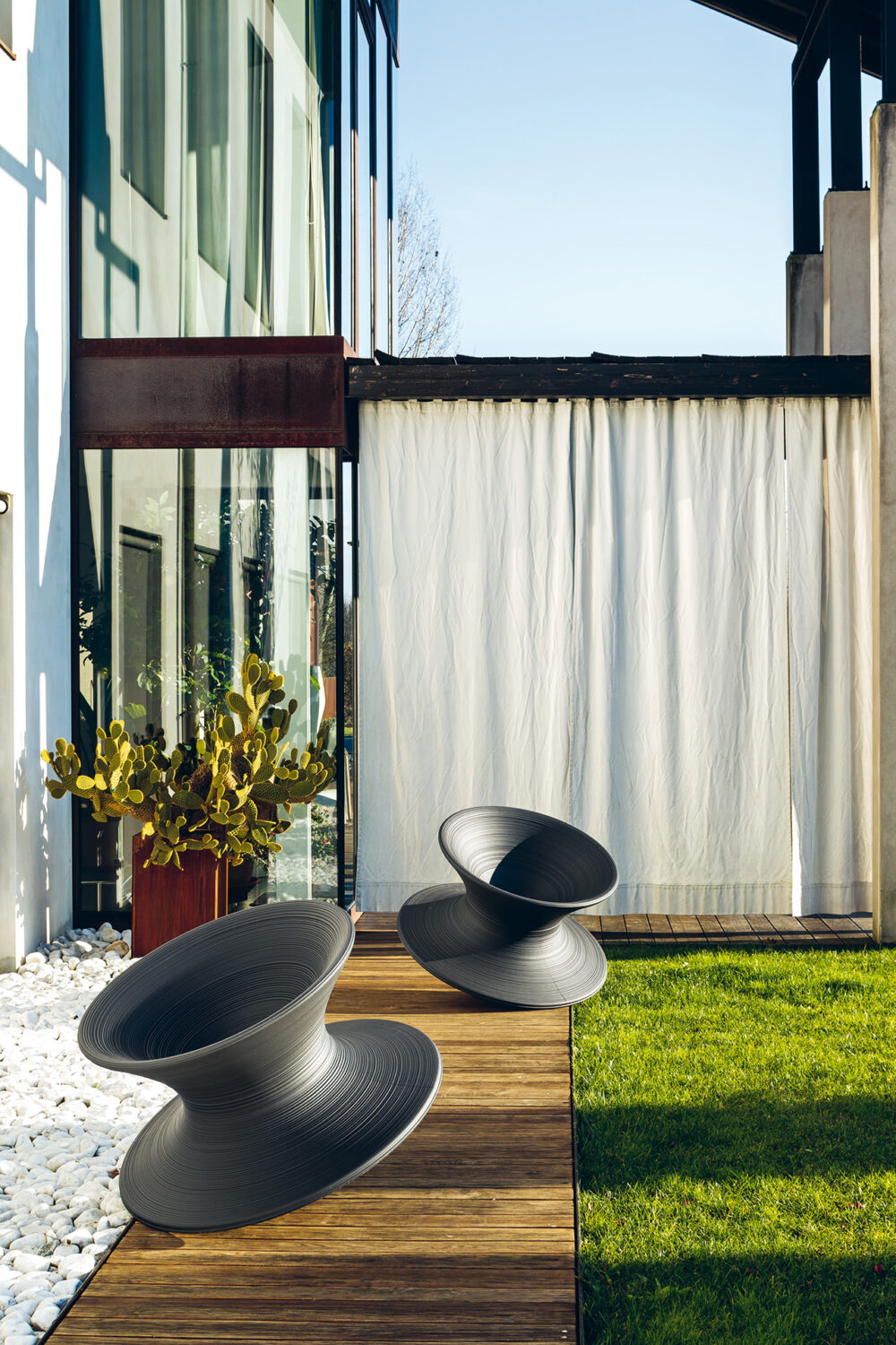 Spun - Image 12