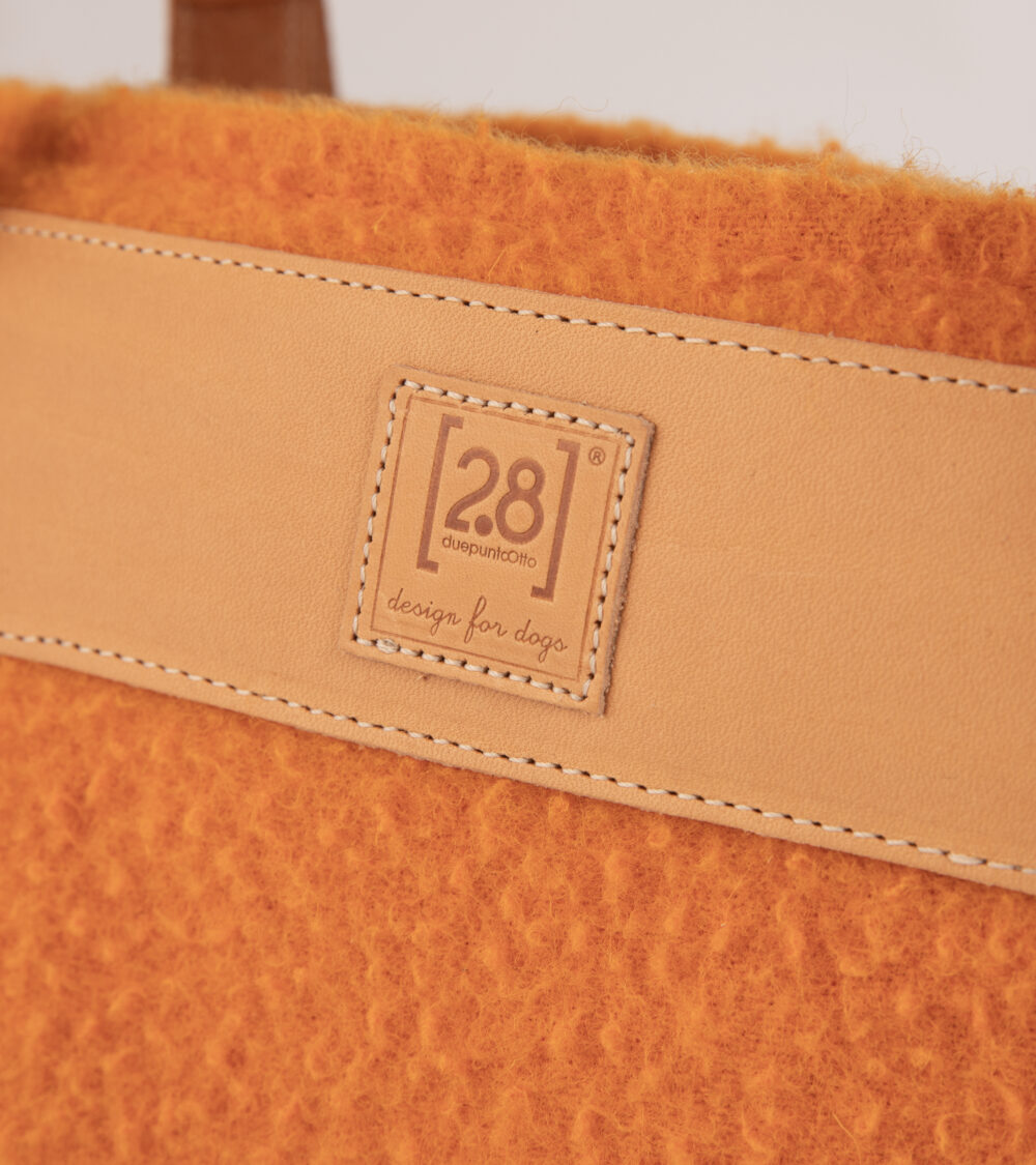 Casentino Wool Dog Bag - Image 3